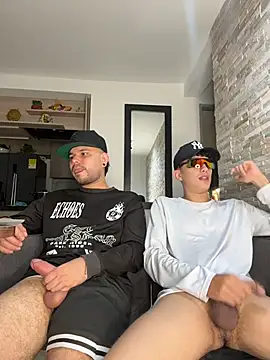JuanY_David – Naživo XXX chat