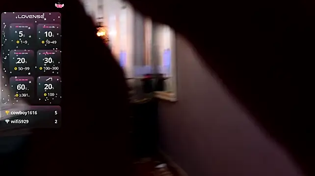 Angel-dragun Show in webcam