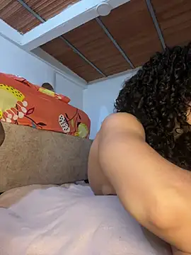 Chat XXX en directo de Miily_0