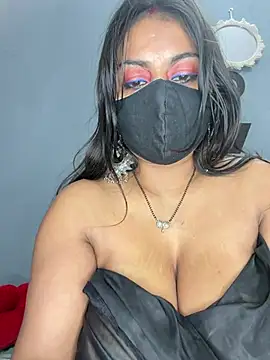 צ'אט XXX בשידור חי של hot8178