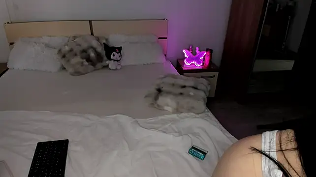XXX chat uživo modela ScarlettJakobs