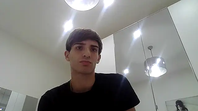 LaMaterialista 라이브 XXX 채팅