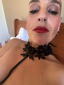 emprexkala's Live XXX Chat