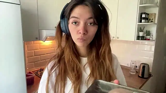 meowskyy's Live XXX Chat
