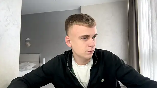 Онлайн чат XXX SoloFury