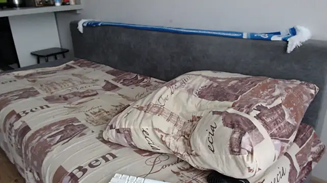 Student_Oliver Live XXX-Chat