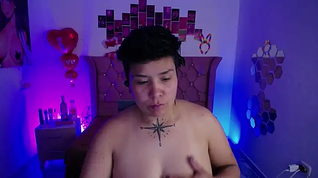 Chat +18 de nat_evans8 ao vivo