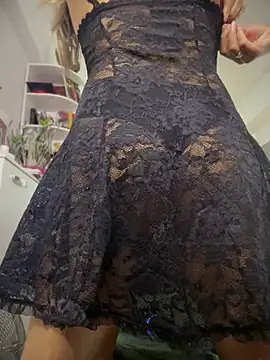 HotXMom_ live XXX chat
