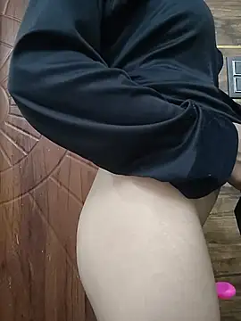 Noorkhatoon Obrolan Langsung XXX
