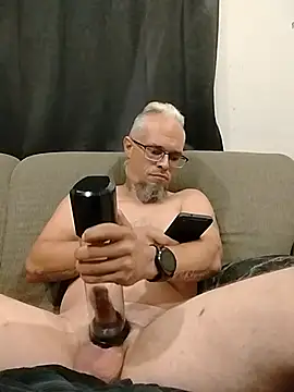 LonelyDucky369's Webcam Show