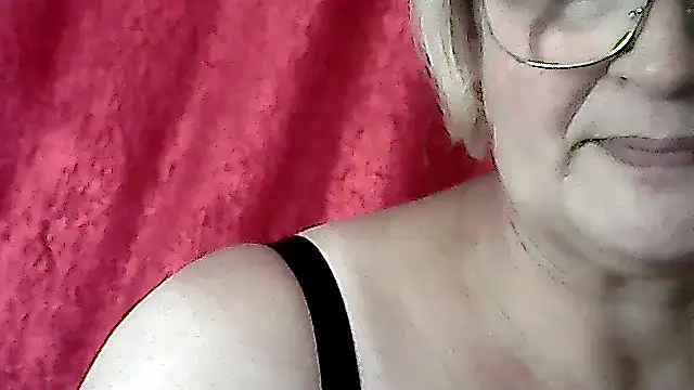 Živý XXX chat Eleanor_Katie