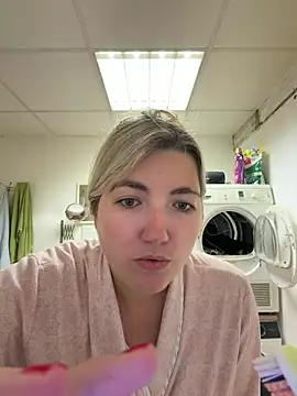 Chat +18 de LauraStarr ao vivo