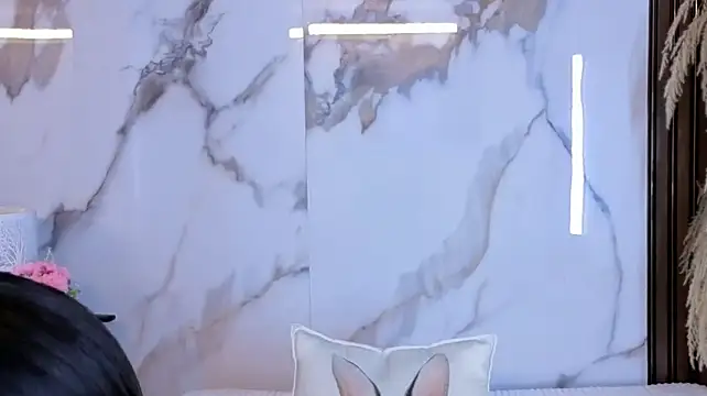 hannahill69 élő XXX-chatje
