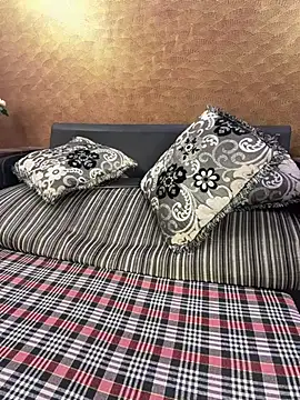 Curvy_GX লাইভ XXX চ্যাট