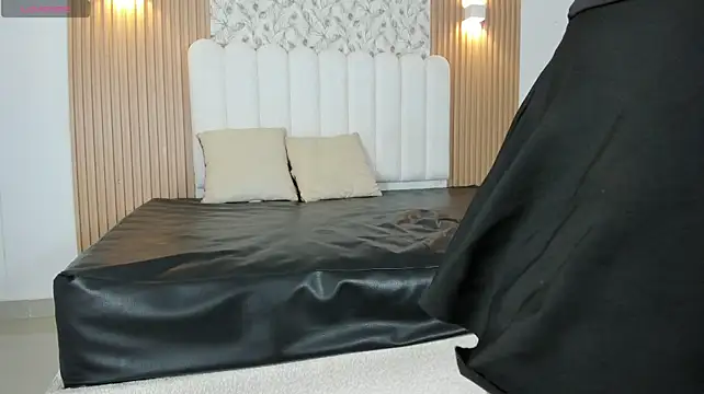 Chat +18 de Habi_arabic ao vivo