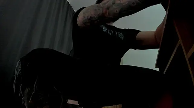 TonyWinston Chat XXX live