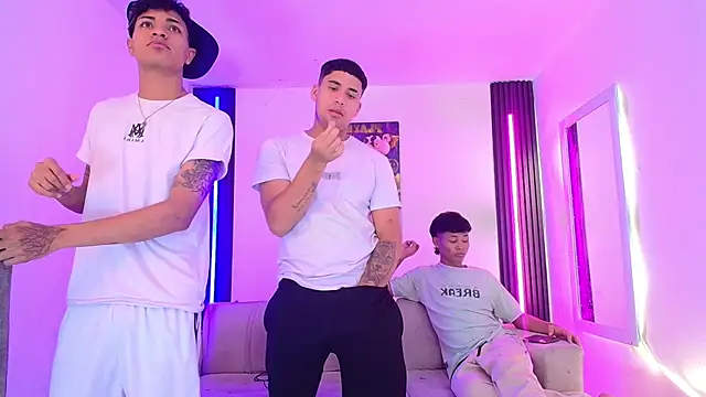 Chat XXX ao vivo de GoldenDuoheat