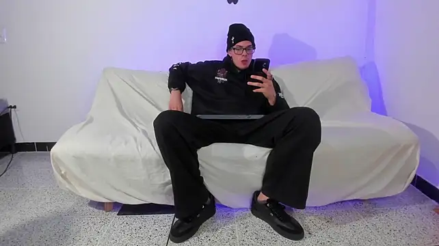 Vlad__night 即時 XXX 聊天