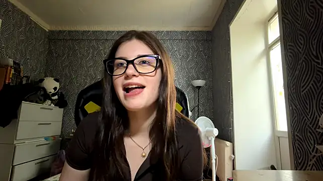 Chatroom XXX en direct de Mellamixsic