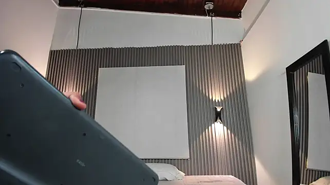 Zafiiraa's Live XXX Chat