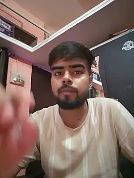 soniriyaa010101 Show Webcam