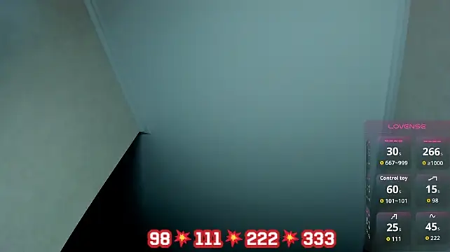 Olivia_MunkのライブXXXチャット