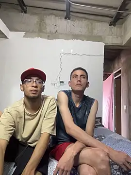 Chat +18 de Thiagox274 ao vivo