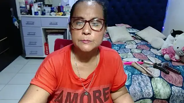 Chat XXX ao vivo de pervert_mommy_