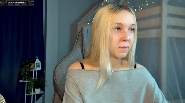 Chatroom XXX en direct de MaoqiBeverly