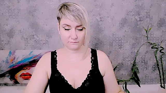 Chat XXX en directo de Djullia