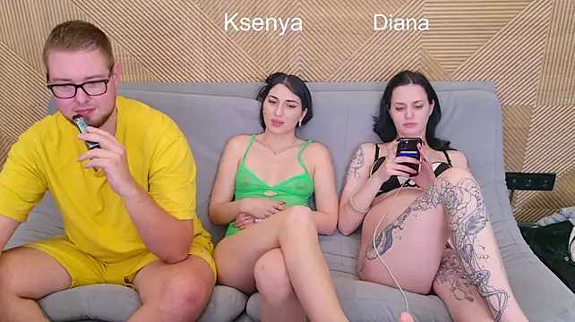 Ksenny 即時 XXX 聊天