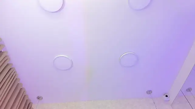 Chat +18 de sakura_Gomez ao vivo