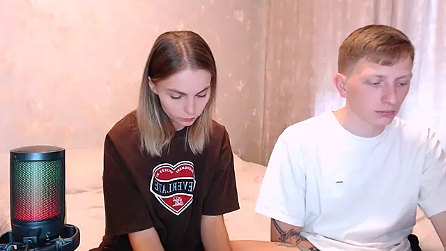 juliaanddima 라이브 XXX 채팅