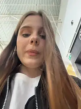 Chat +18 de Lunabelle_ ao vivo