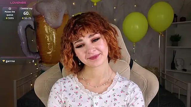 Chatroom XXX en direct de Kira__Fluffy