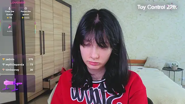 JulisSweet Chat XXX live