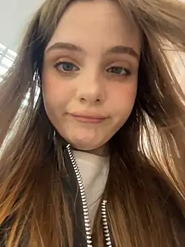 Lunabelle_ Chat XXX live