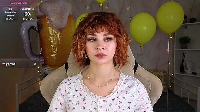 Kira__Fluffy – Live XXX-chat