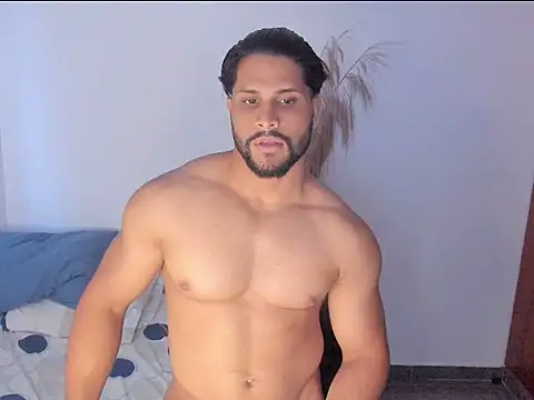 Pier_Simons Live XXX-chat