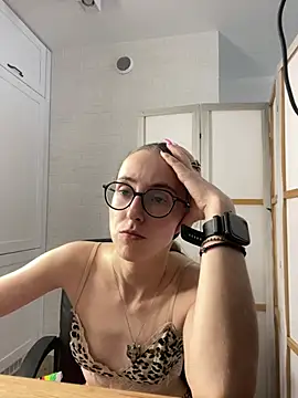 MartiniiSelenna Chat XXX in diretta