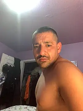 doubleheadedcock4 Show in webcam