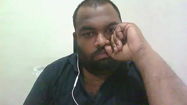 Chatroom XXX en direct de FatCockBoySL