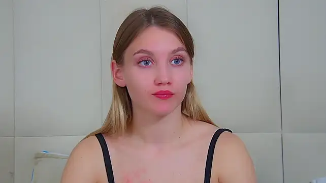 StacyEvances XXX чат на живо