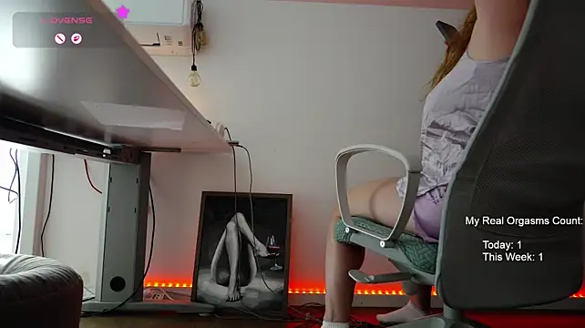 GingerAleMILFn Live XXX chat