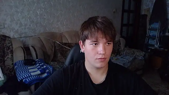adam_jknight Adlı Modelin Canlı XXX Sohbeti