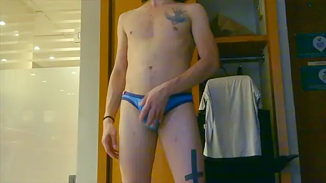 Latinopervsn Live XXX chat