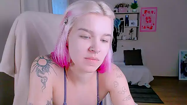 แชท XXX สดของ Hot_Blonda