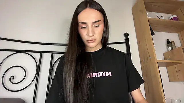 Kim_Oberlin_ Adlı Modelin Canlı XXX Sohbeti