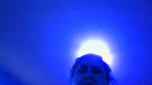 chloeluxe69's Live XXX Chat