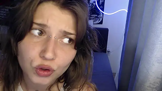 Chat XXX en directo de AlienforTwenty